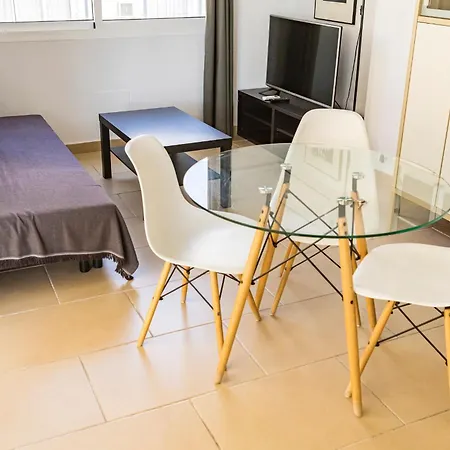 Nomadia En Puerto Deportivo Apartment